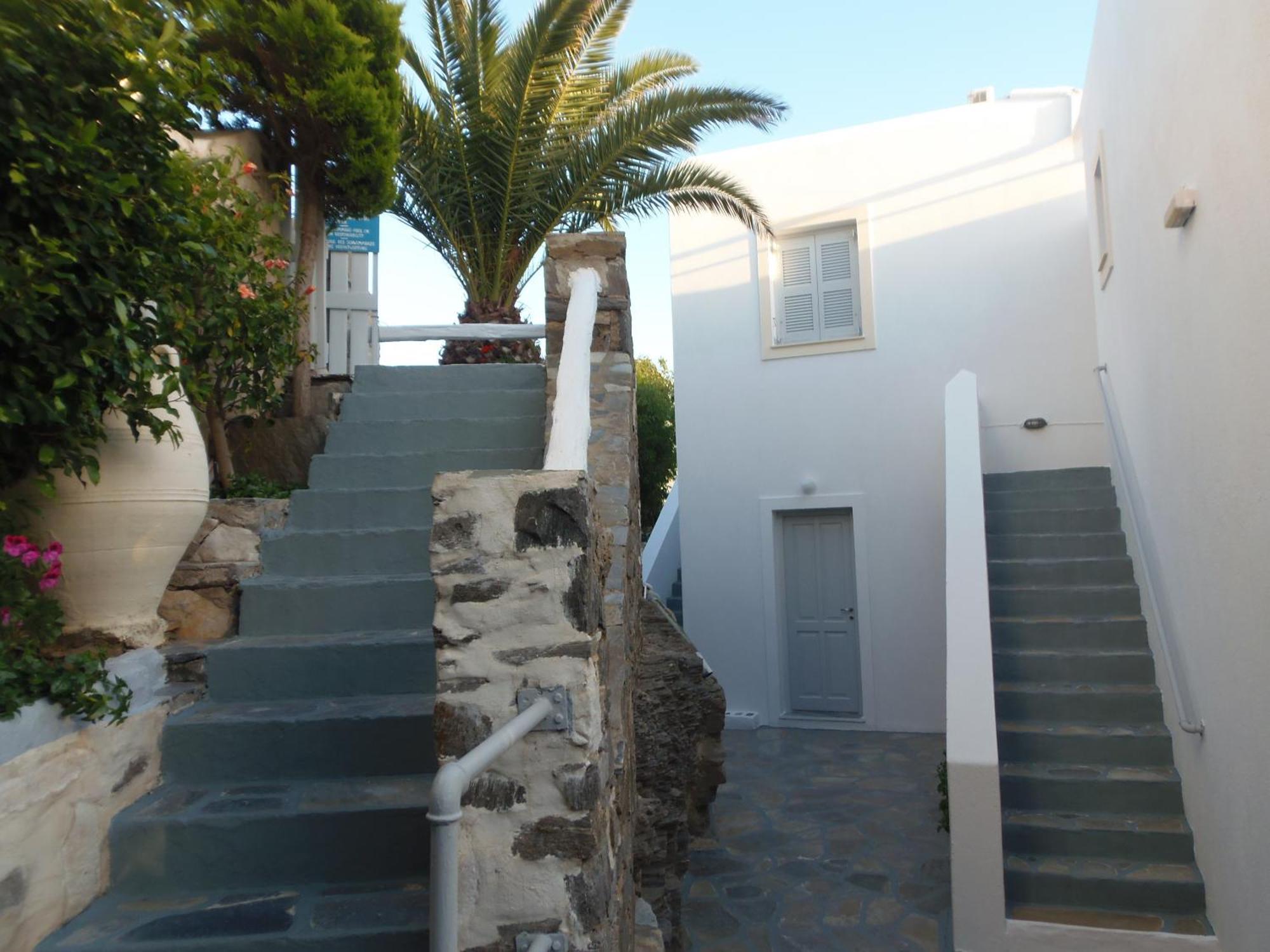 Hotel Manos Naousa